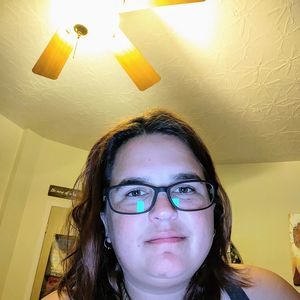 Meet your Posher, Alicia